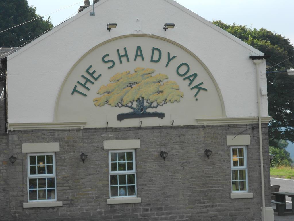 Whaley Bridge The Shady Oak B&B מראה חיצוני תמונה