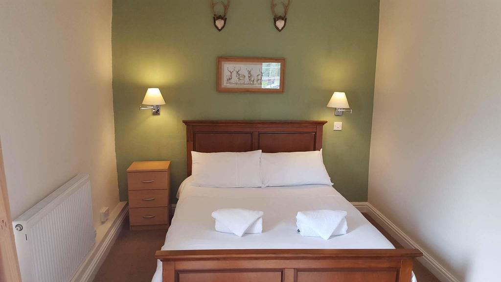 Whaley Bridge The Shady Oak B&B מראה חיצוני תמונה